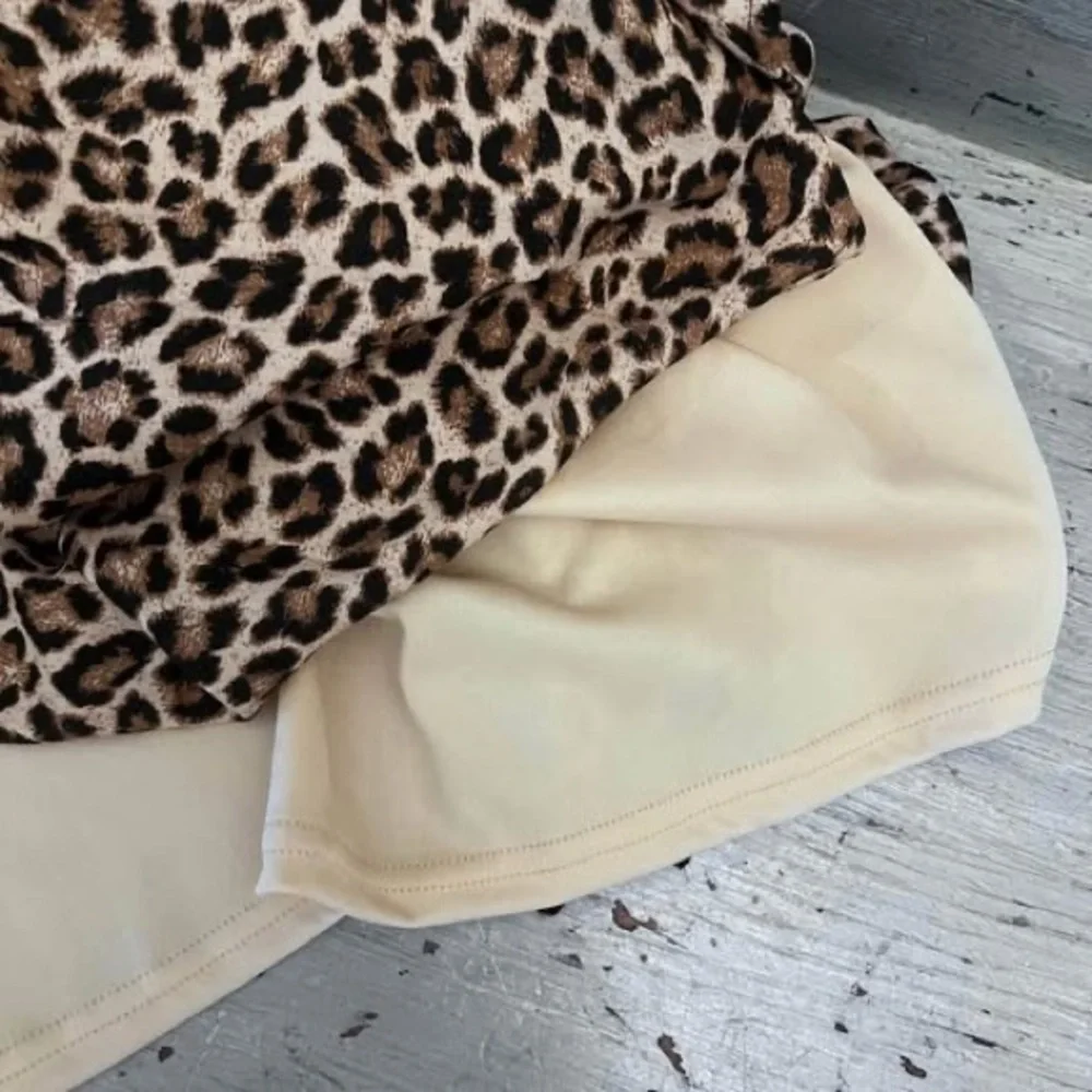 Pink Lily Leopard Print Flare Sleeve Maxi Dress Size‎ Small Like New - Picture 7 of 10